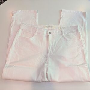 14 Jones New York Jeans white cropped